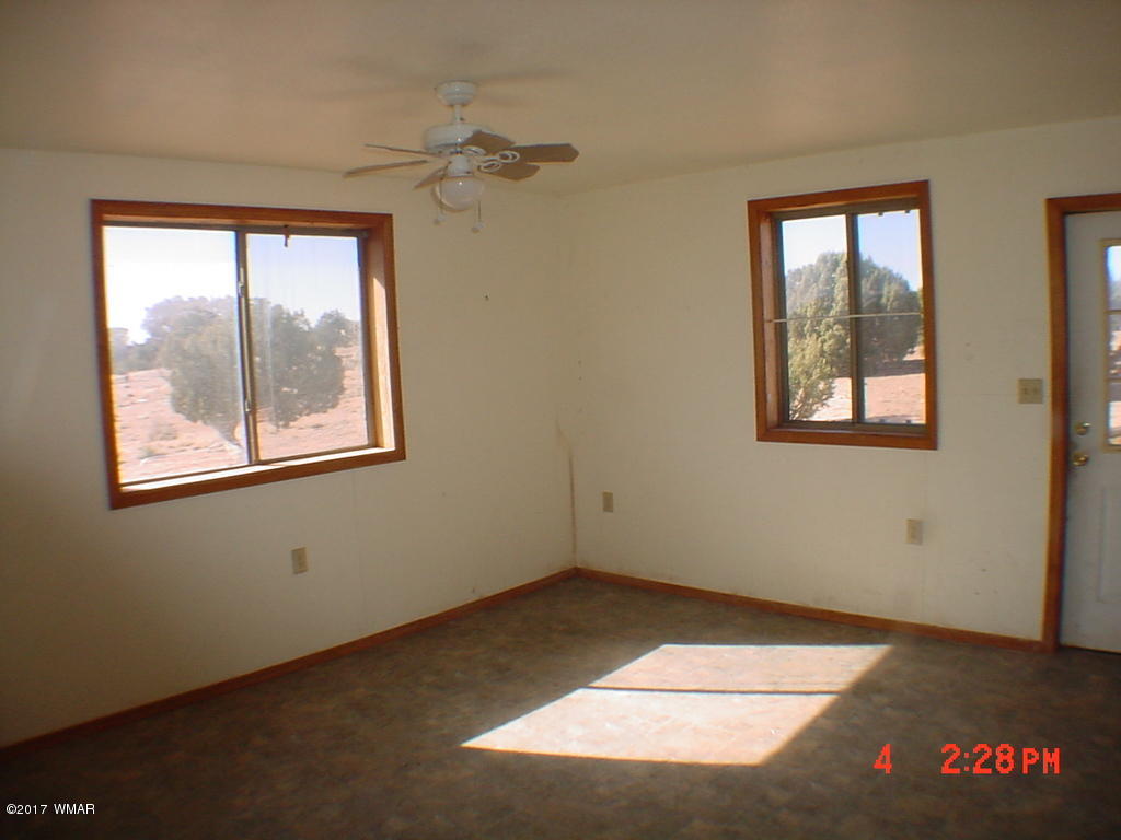 188 County Road Concho, AZ 85924 - Photo 15 of 24