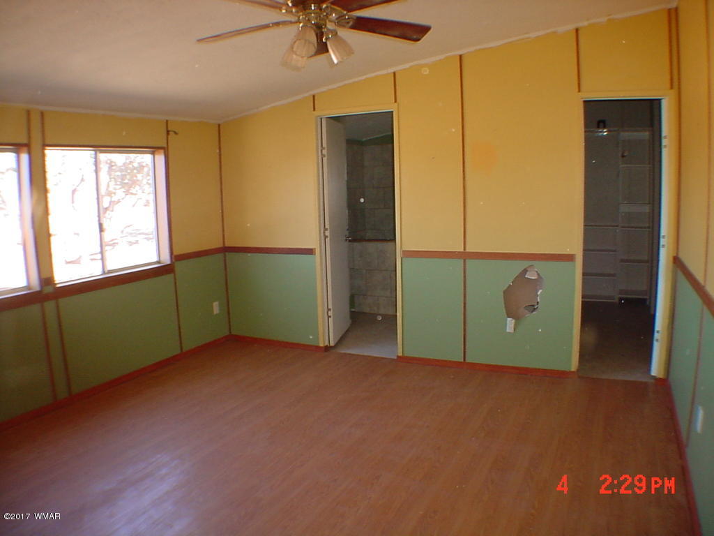188 County Road Concho, AZ 85924 - Photo 18 of 24
