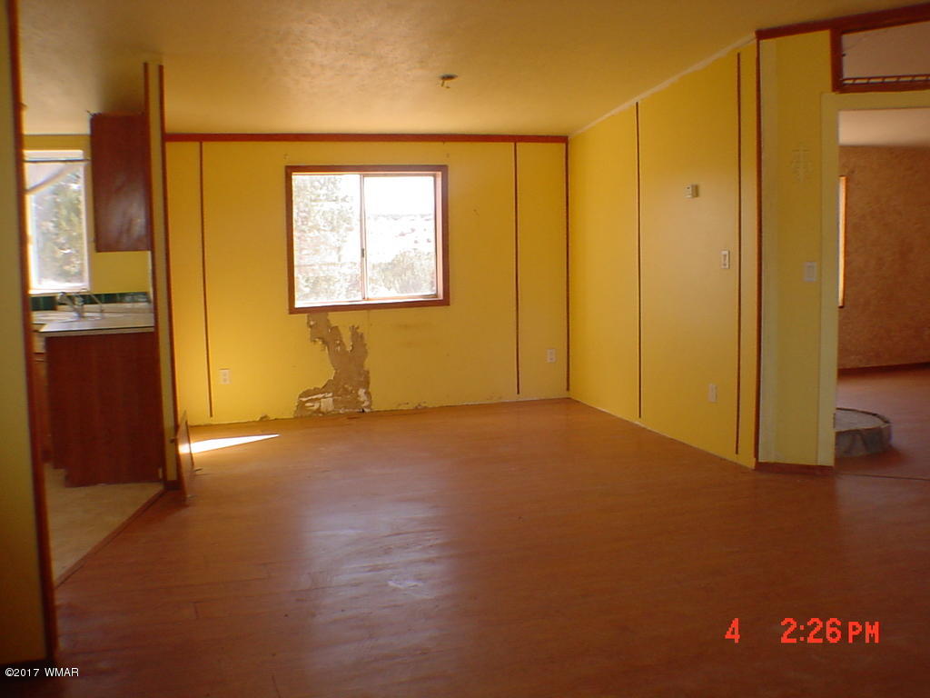 188 County Road Concho, AZ 85924 - Photo 4 of 24