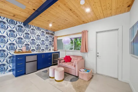$1,140,000 | 100 Northeast 22nd Street, Wilton Manors, FL 33305