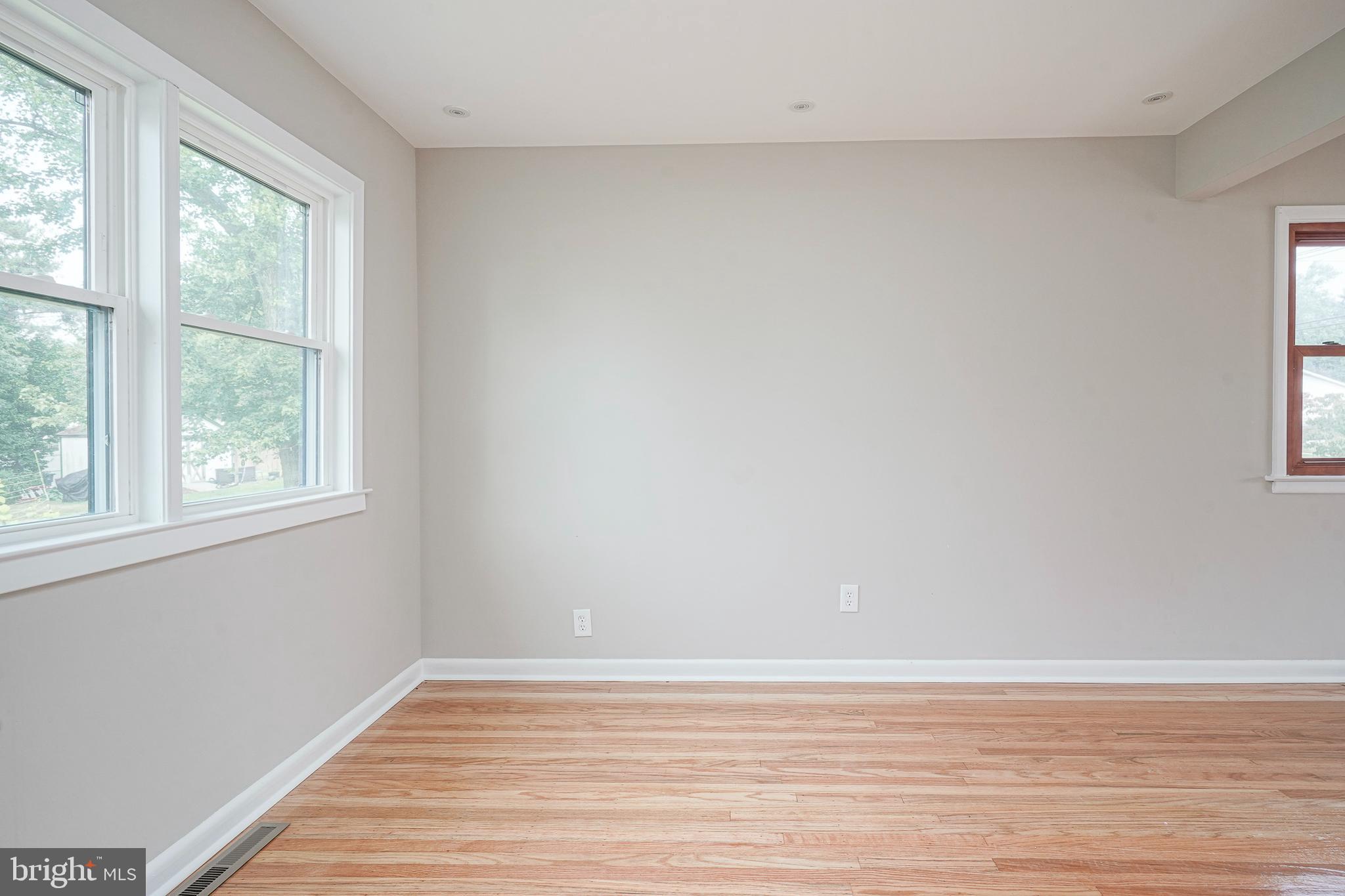 2209 New Albany Road Cinnaminson, NJ 08077 - Photo 10 of 35