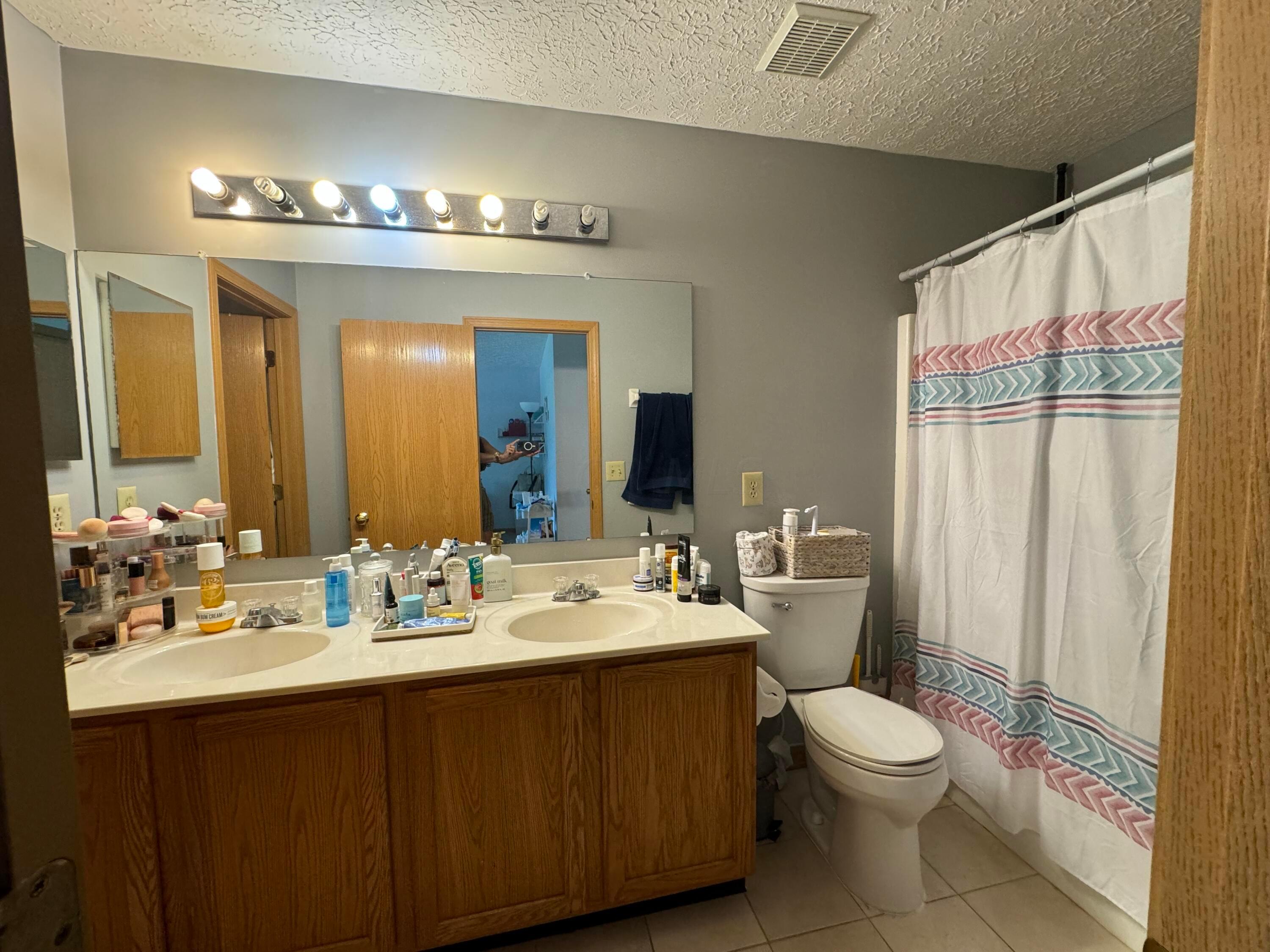 2757 Northwold Road Columbus, OH 43231 - Photo 14 of 20 IMG_2916