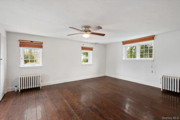 $789,000 | 101 Long Drive, Hempstead, NY 11550