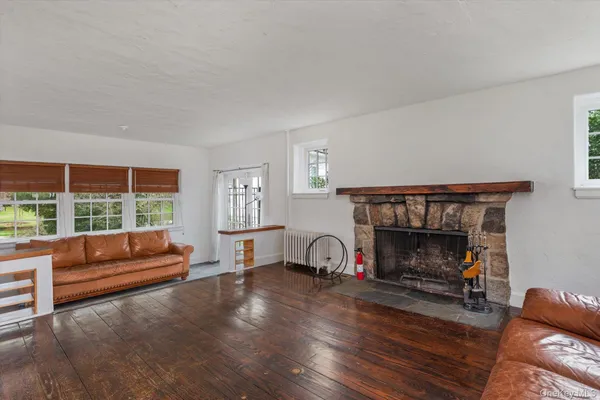 $789,000 | 101 Long Drive, Hempstead, NY 11550