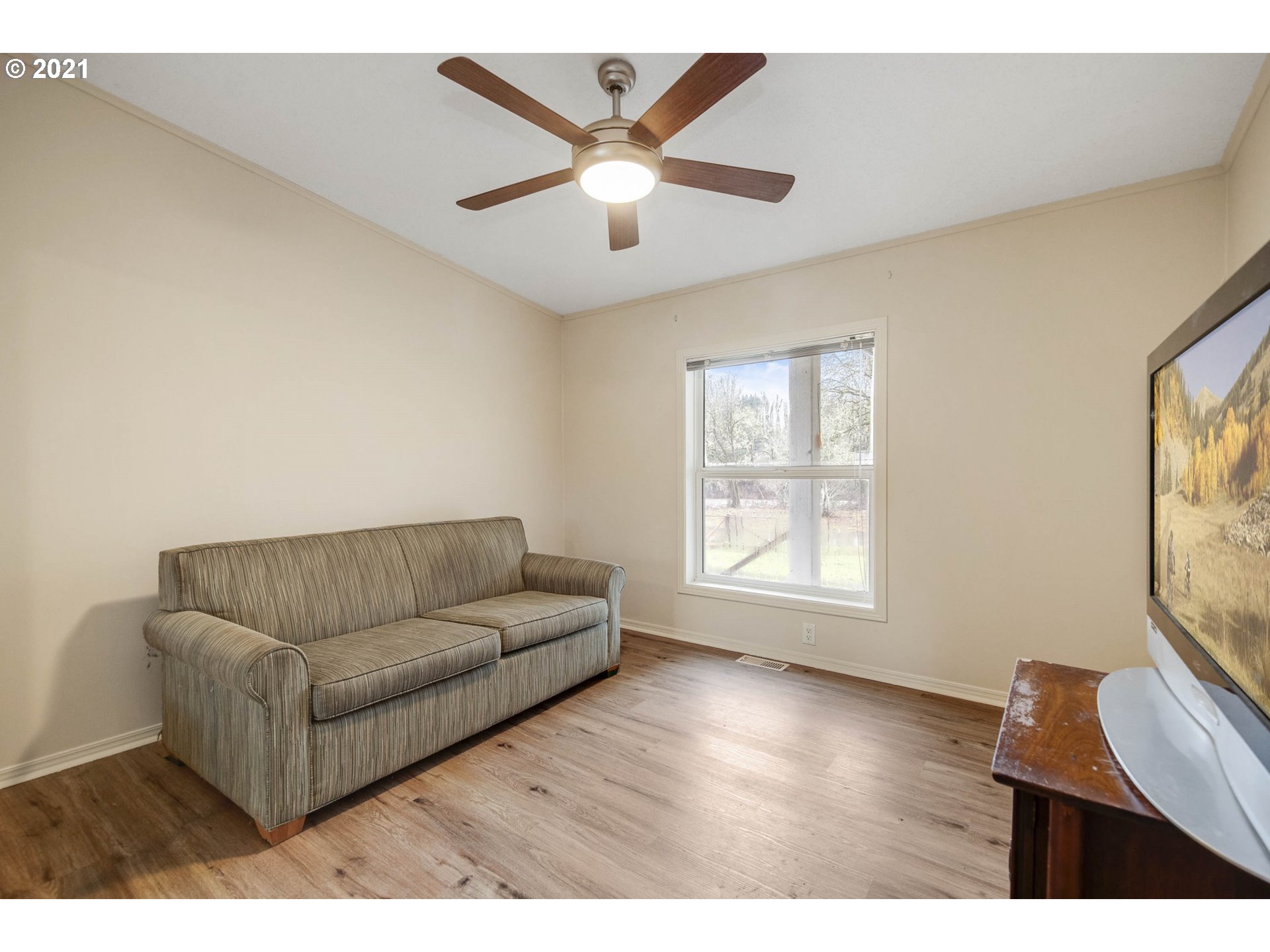 7985 Sawtell Road Sheridan, OR 97378 - Photo 14 of 23 Gallery Image 14