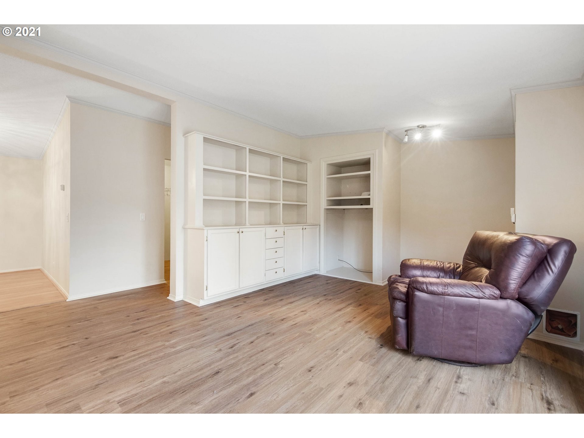 7985 Sawtell Road Sheridan, OR 97378 - Photo 5 of 23 Gallery Image 5