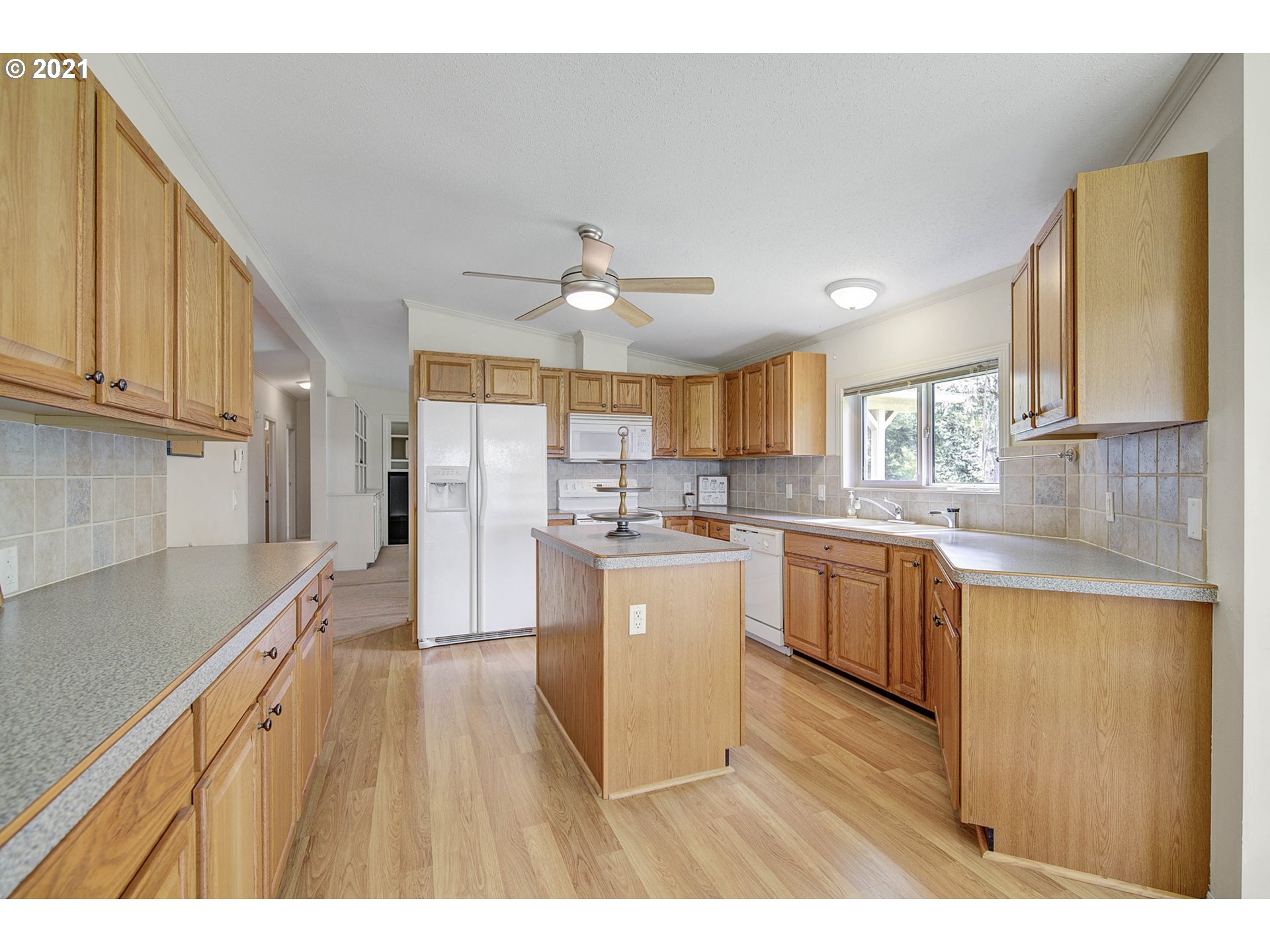 7985 Sawtell Road Sheridan, OR 97378 - Photo 8 of 23 Gallery Image 8