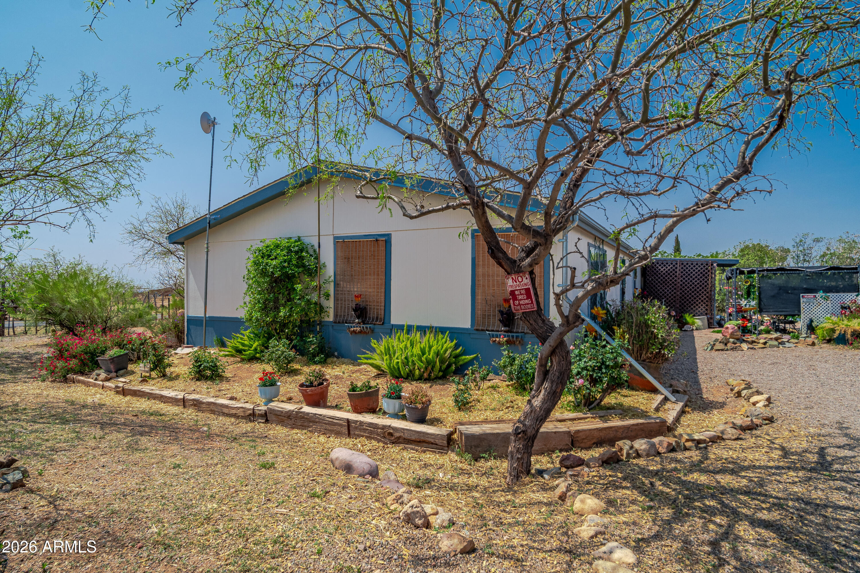 22780 Sunrise Road Congress, AZ 85332 - Photo 24 of 57 22780 W Sunrise Rd 00018