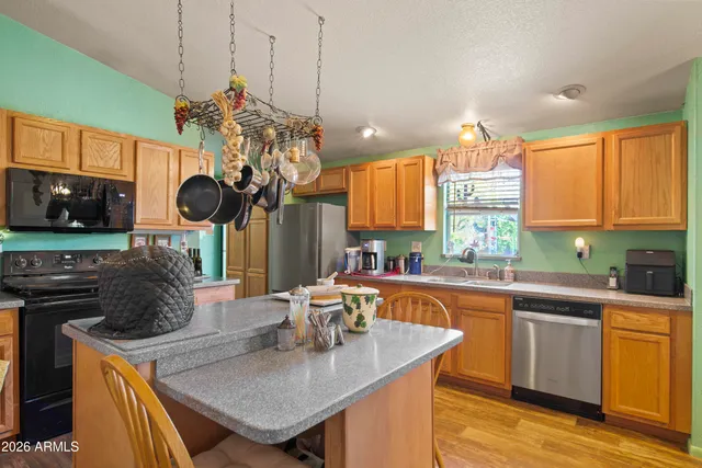 $374,999 | 22780 Sunrise Road, Congress, AZ 85332