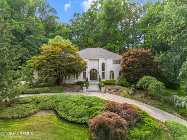 $1,950,000 | 6 Jayhawk Way, Holmdel, NJ 07733