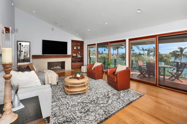 a view of outdoor kitchen outdoor seating