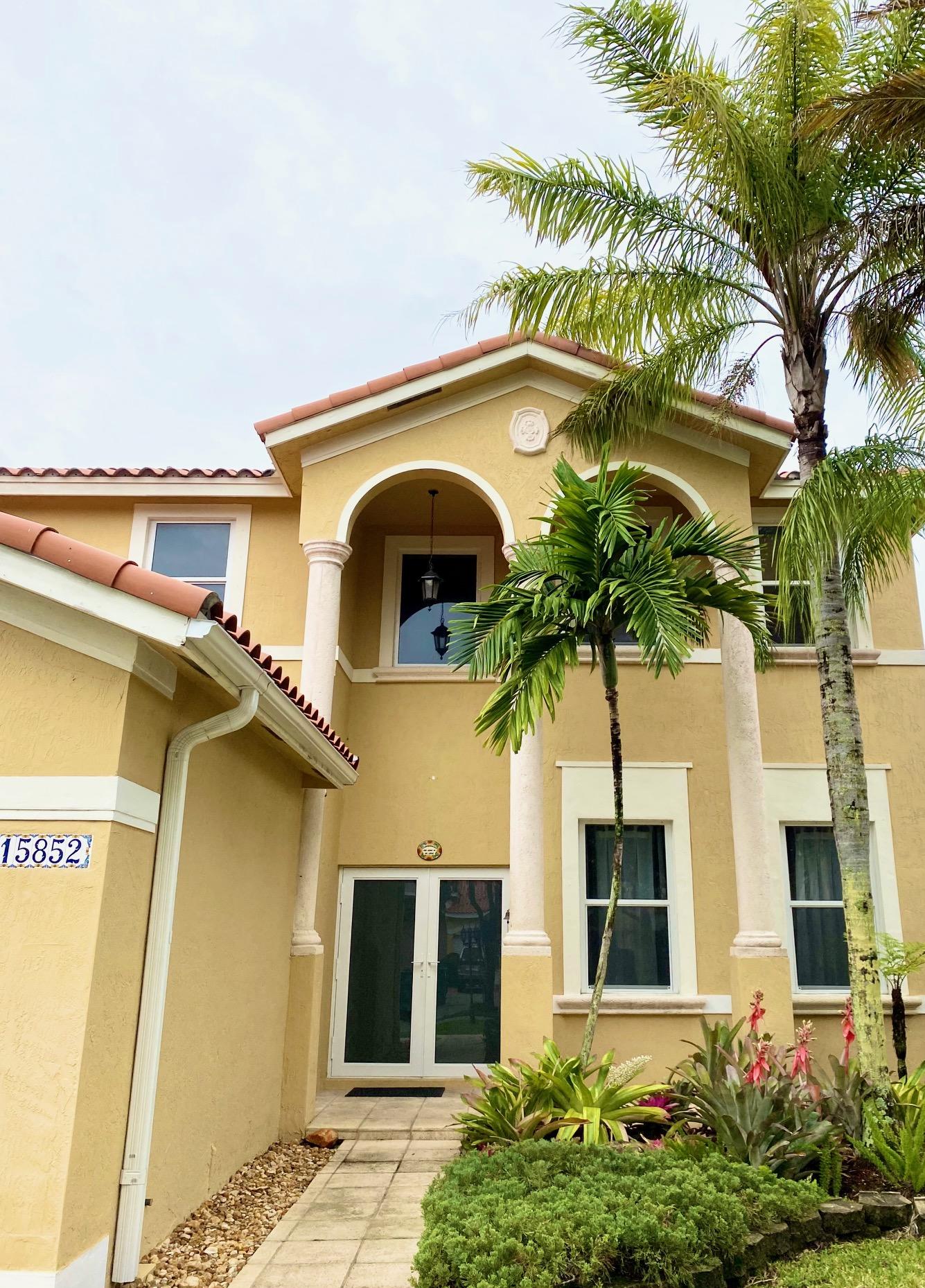 15852 Southwest 61st Street Miami, FL 33193 - Photo 1 of 16 a173ad99837b-IMG_4295
