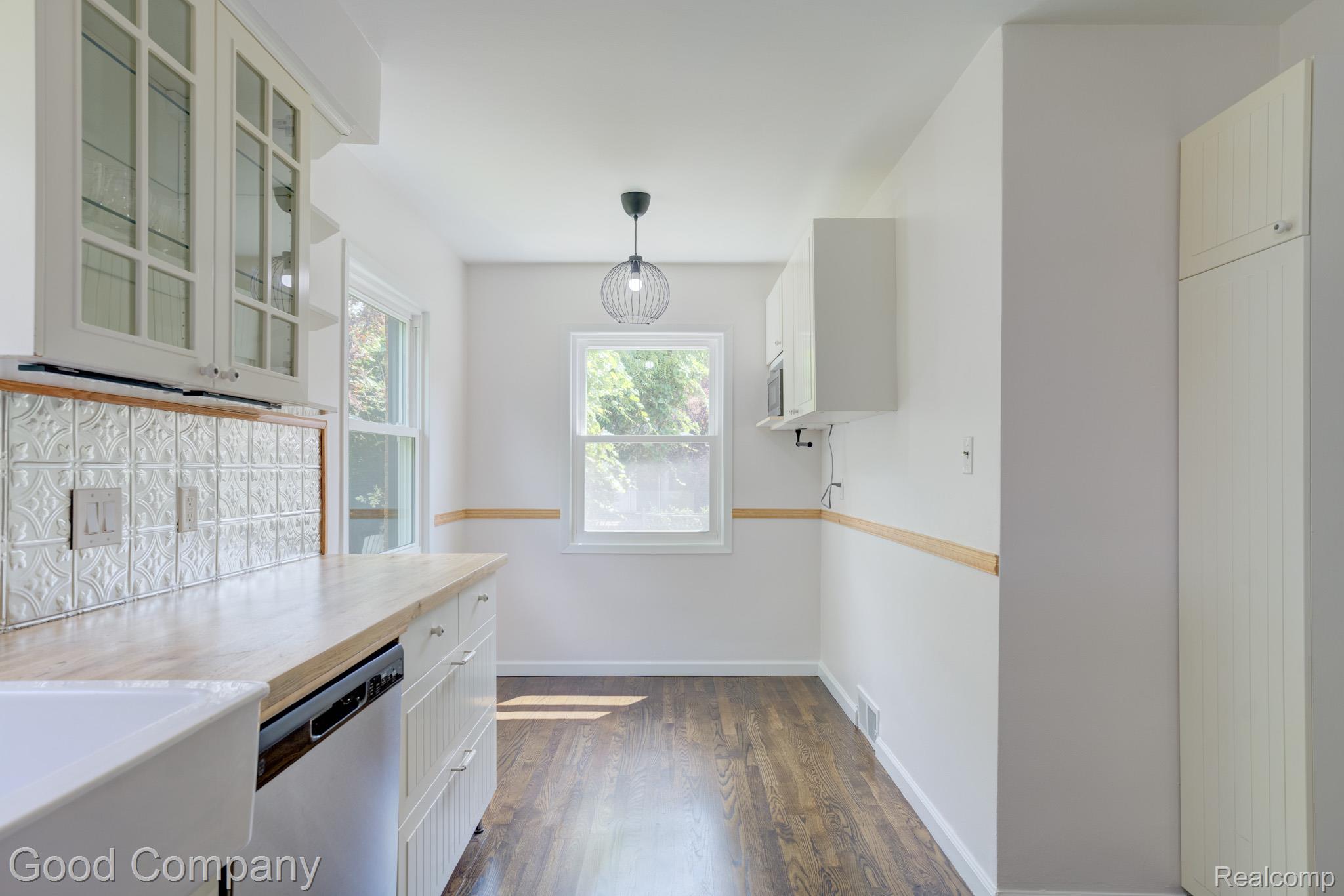 10 Millington Road Pleasant Ridge, MI 48069 - Photo 24 of 87 10 Millington Rd.-19.jpg