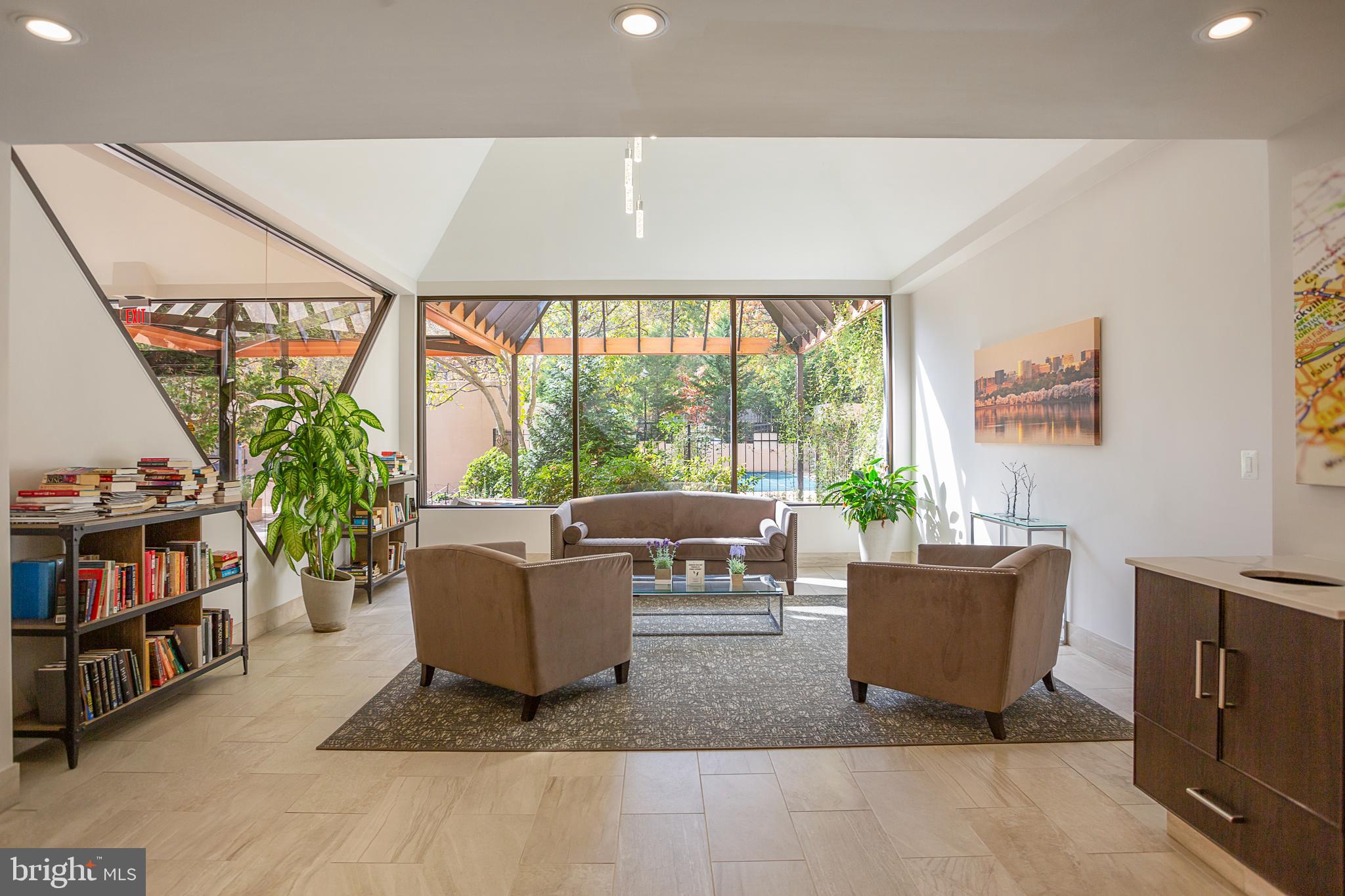 1301 North Courthouse Road, Unit 812 Arlington, VA 22201 - Photo 17 of 20