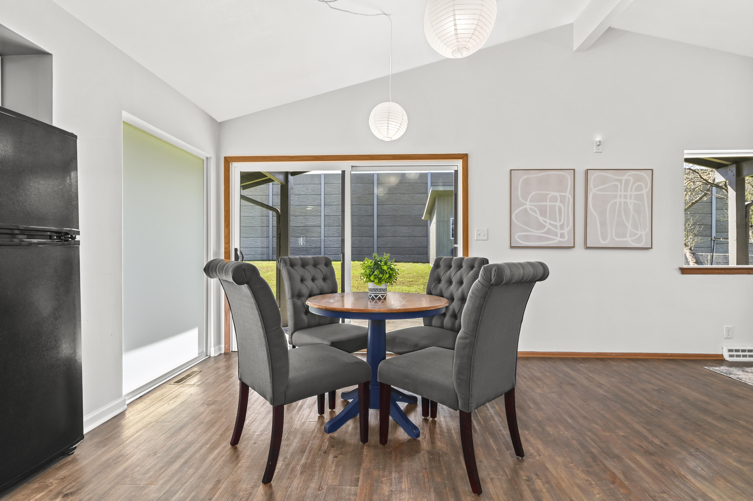 7459 North Chadwick Road Glendale, WI 53217 - Photo 12 of 29 EUP_2795