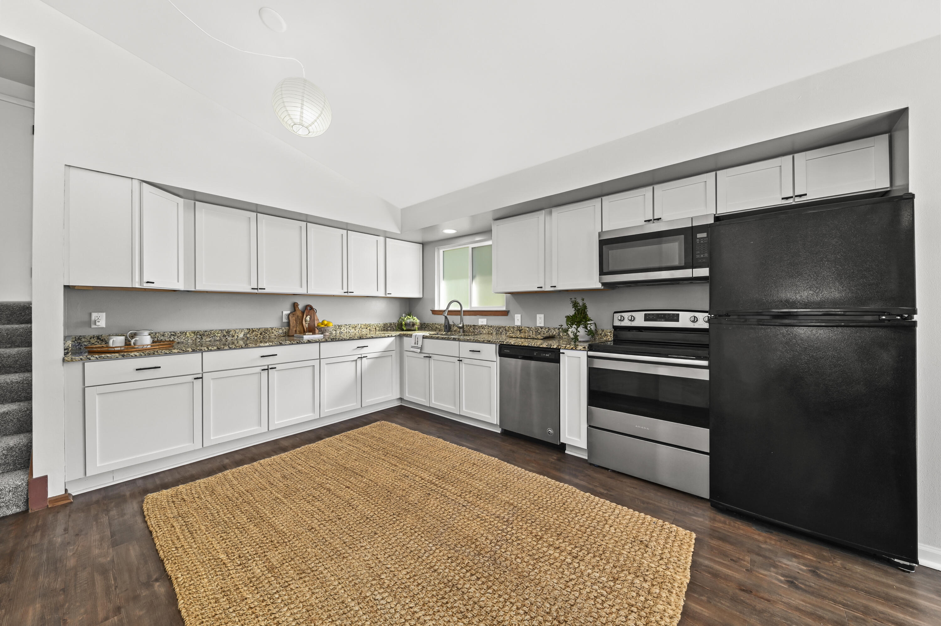 7459 North Chadwick Road Glendale, WI 53217 - Photo 10 of 29 EUP_2785