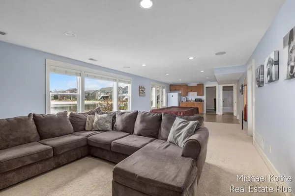 $599,000 | 7532 Waterline Drive, Allendale, MI 49401