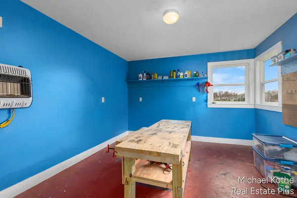 $599,000 | 7532 Waterline Drive, Allendale, MI 49401