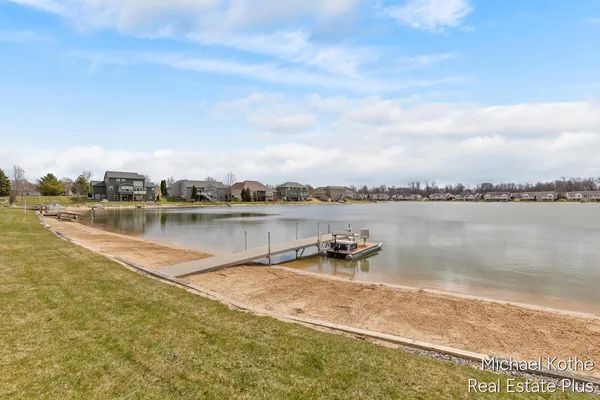 $599,000 | 7532 Waterline Drive, Allendale, MI 49401