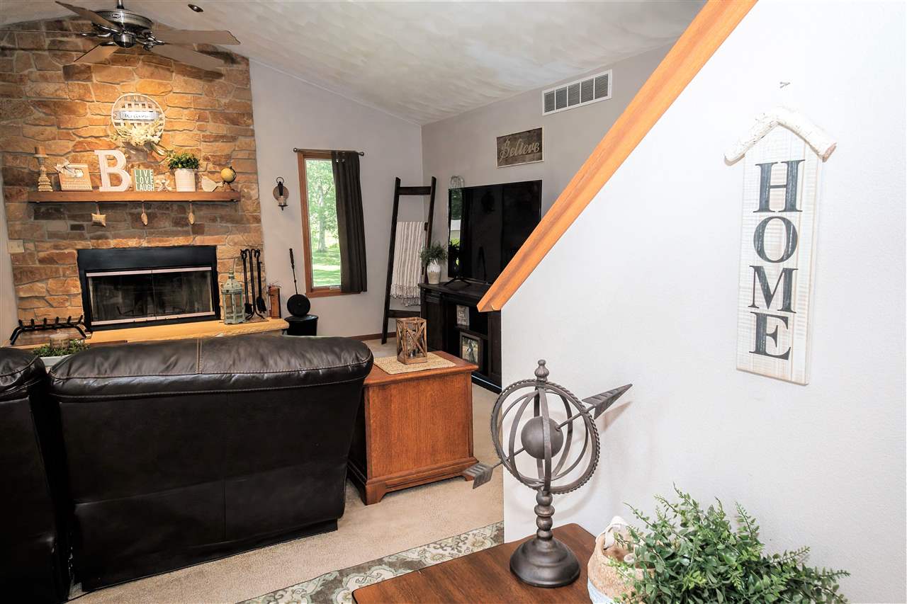 5049 North Wendorf Road Monroe Center, IL 61052 - Photo 11 of 30 Gallery Image 11