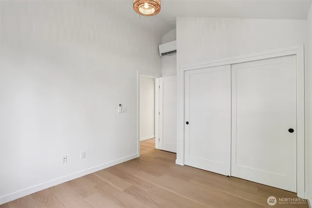 $664,900 | 13748 Stone Avenue North, Seattle, WA 98133