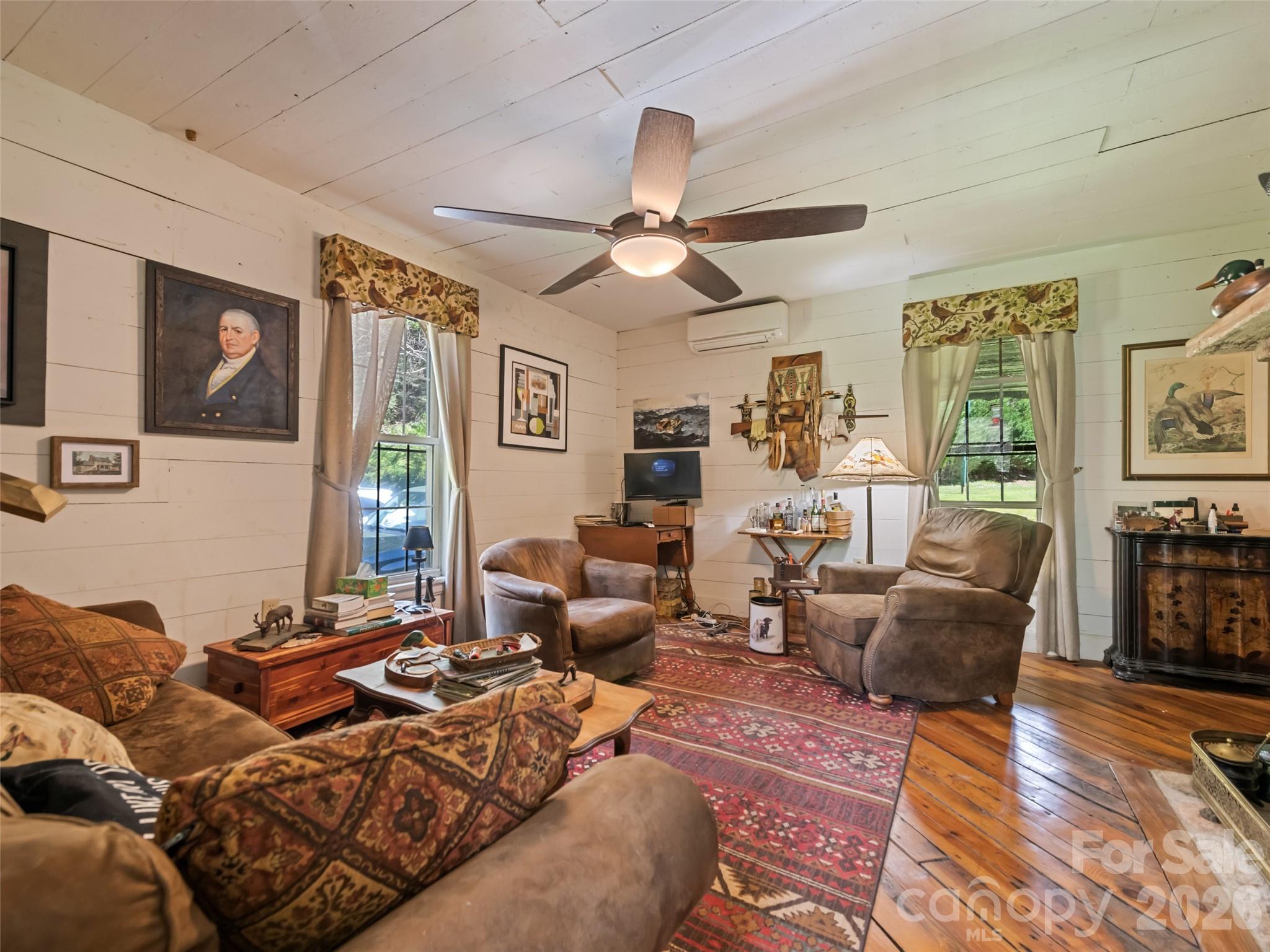 647 Indian Springs Road Clyde, NC 28721 - Photo 12 of 33