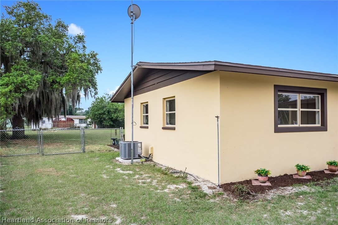 2215 Croydon Road Sebring, FL 33870 - Photo 31 of 32 Gallery Image 31