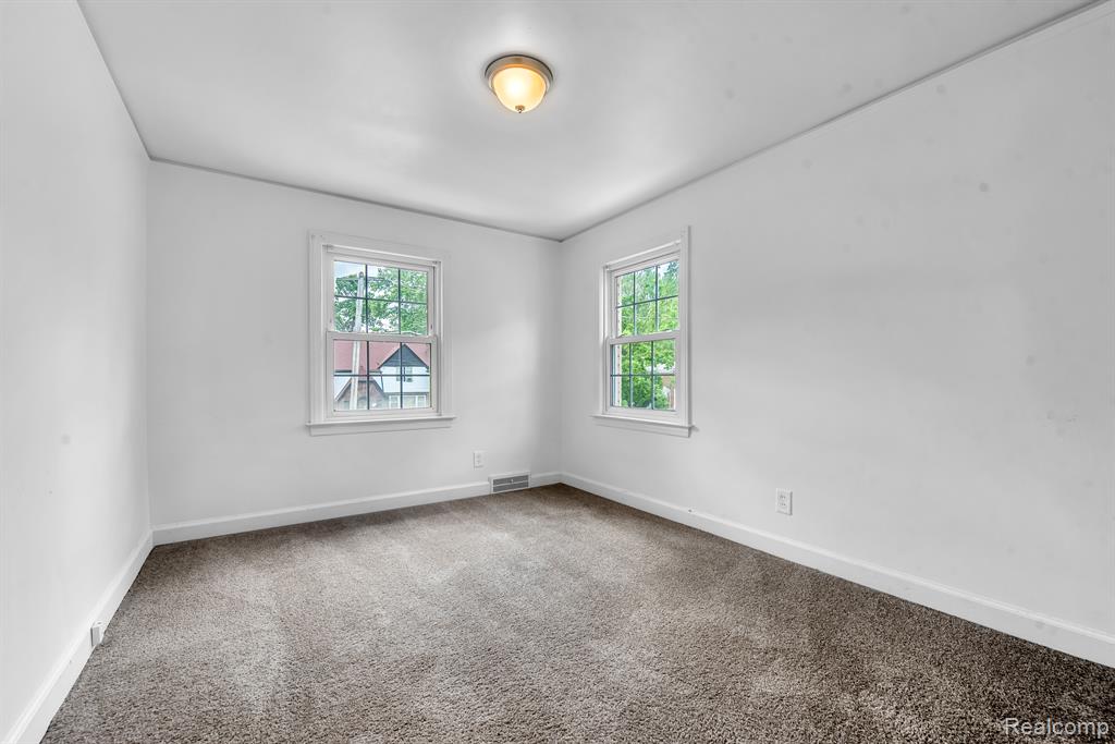 5068 Audubon Road Detroit, MI 48224 - Photo 23 of 29