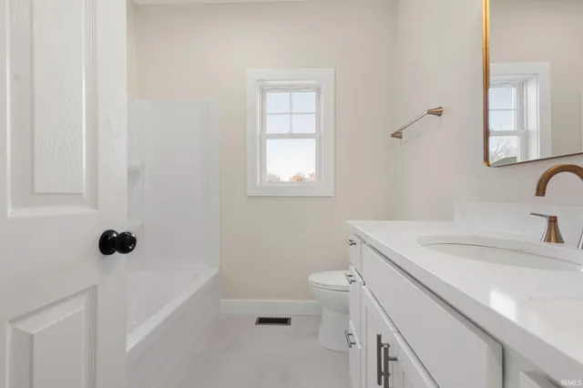 $364,900 | 50824 Tasha Drive, Bristol, IN 46507