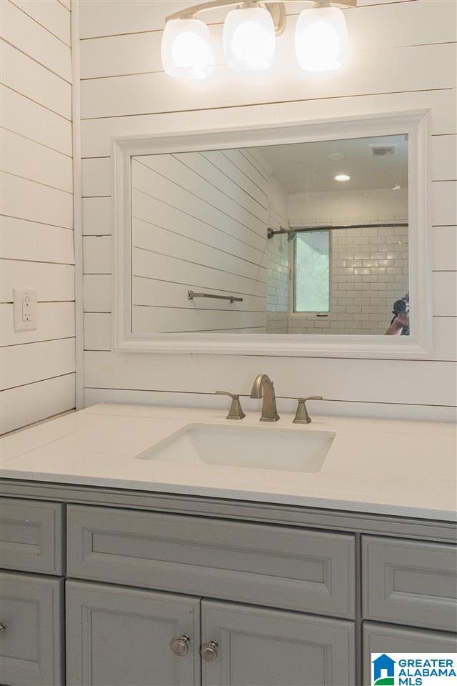 1320 Shades Crest Road Birmingham, AL 35226 - Photo 17 of 34