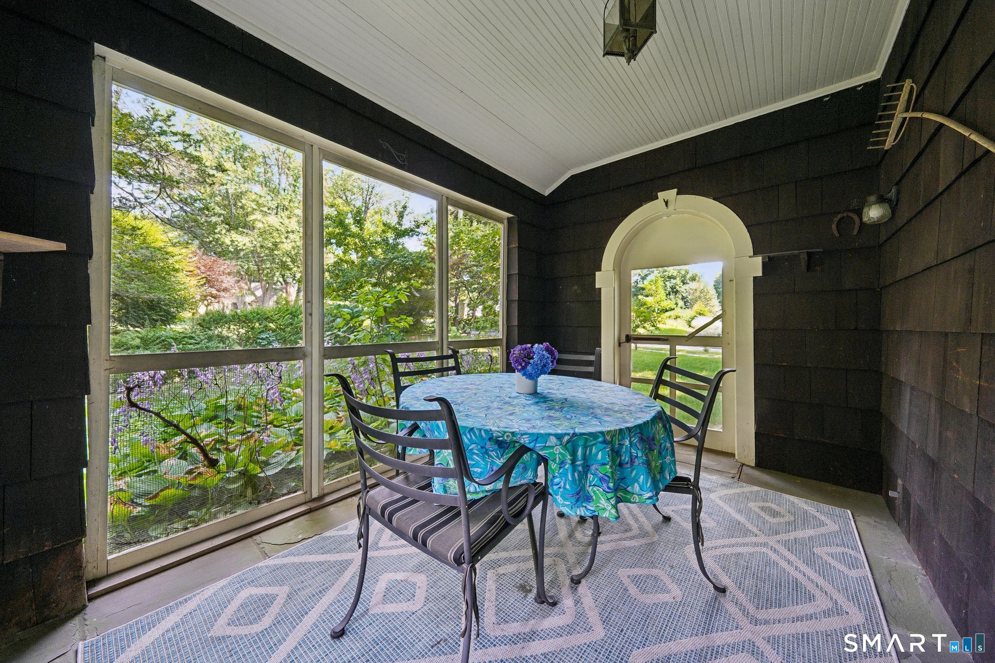 37 Bettswood Road Norwalk, CT 06851 - Photo 13 of 29