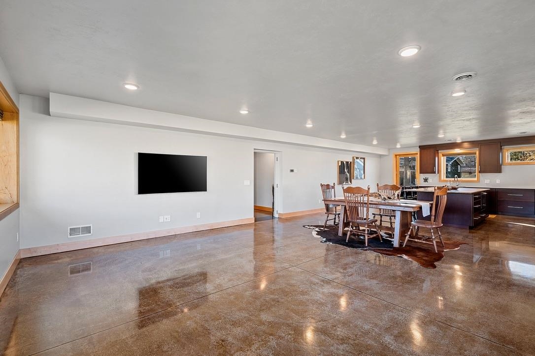 421 South St Augustine Street Pulaski, WI 54162 - Photo 21 of 72