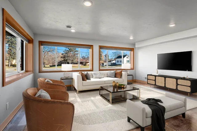 $469,000 | 421 South St Augustine Street, Pulaski, WI 54162