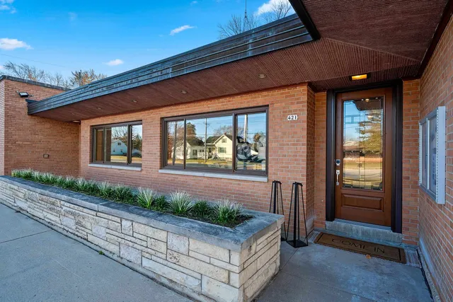 $469,000 | 421 South St Augustine Street, Pulaski, WI 54162