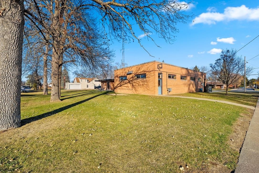 421 South St Augustine Street Pulaski, WI 54162 - Photo 62 of 72