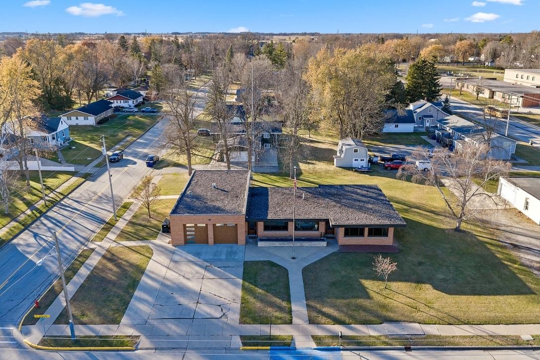 421 South St Augustine Street Pulaski, WI 54162 - Photo 63 of 72