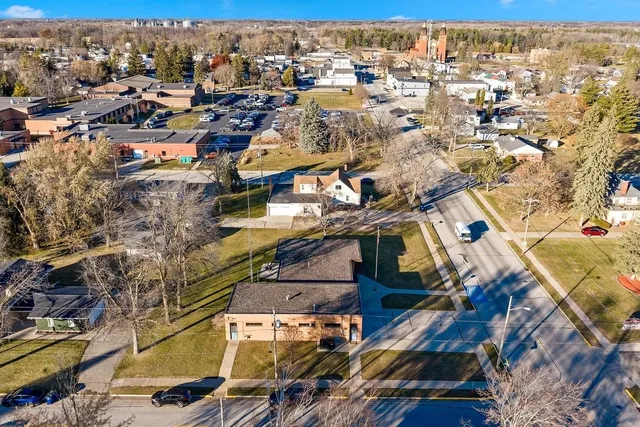 $469,000 | 421 South St Augustine Street, Pulaski, WI 54162