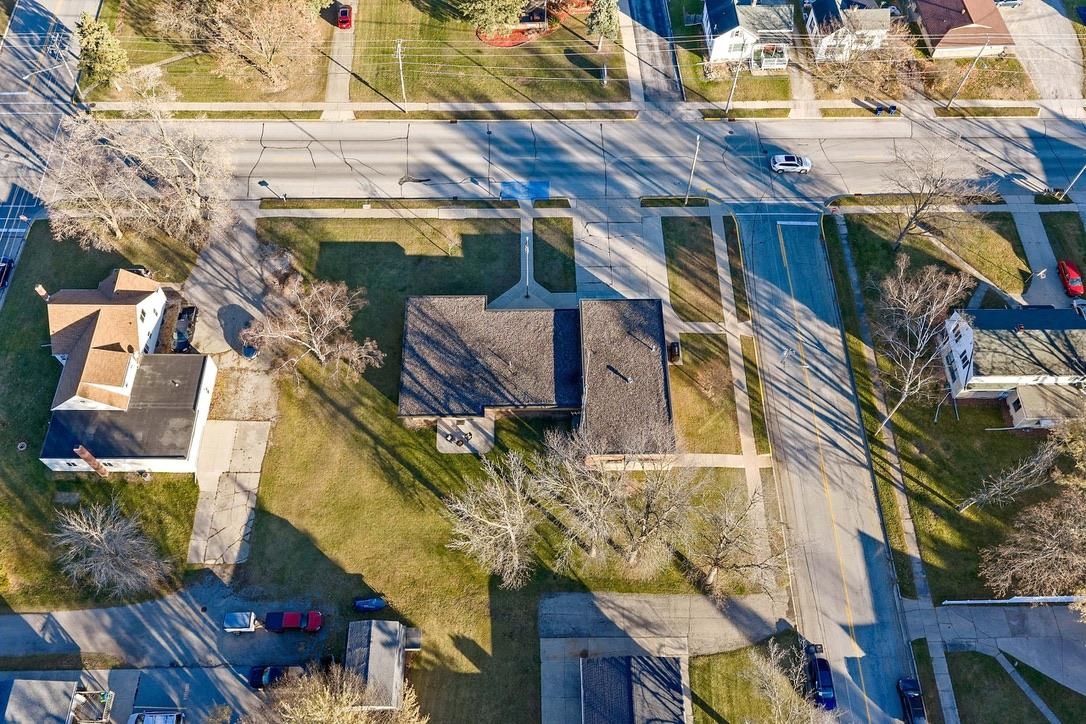 421 South St Augustine Street Pulaski, WI 54162 - Photo 71 of 72