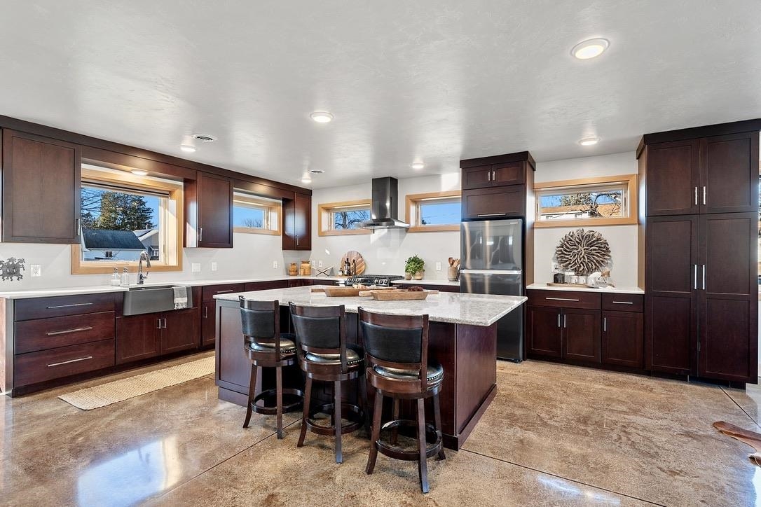 421 South St Augustine Street Pulaski, WI 54162 - Photo 8 of 72