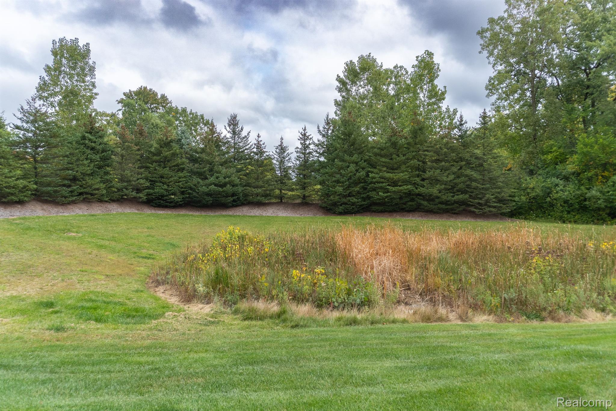 3636 Winding Brk Circle Rochester, MI 48309 - Photo 53 of 53 Gallery Image 53