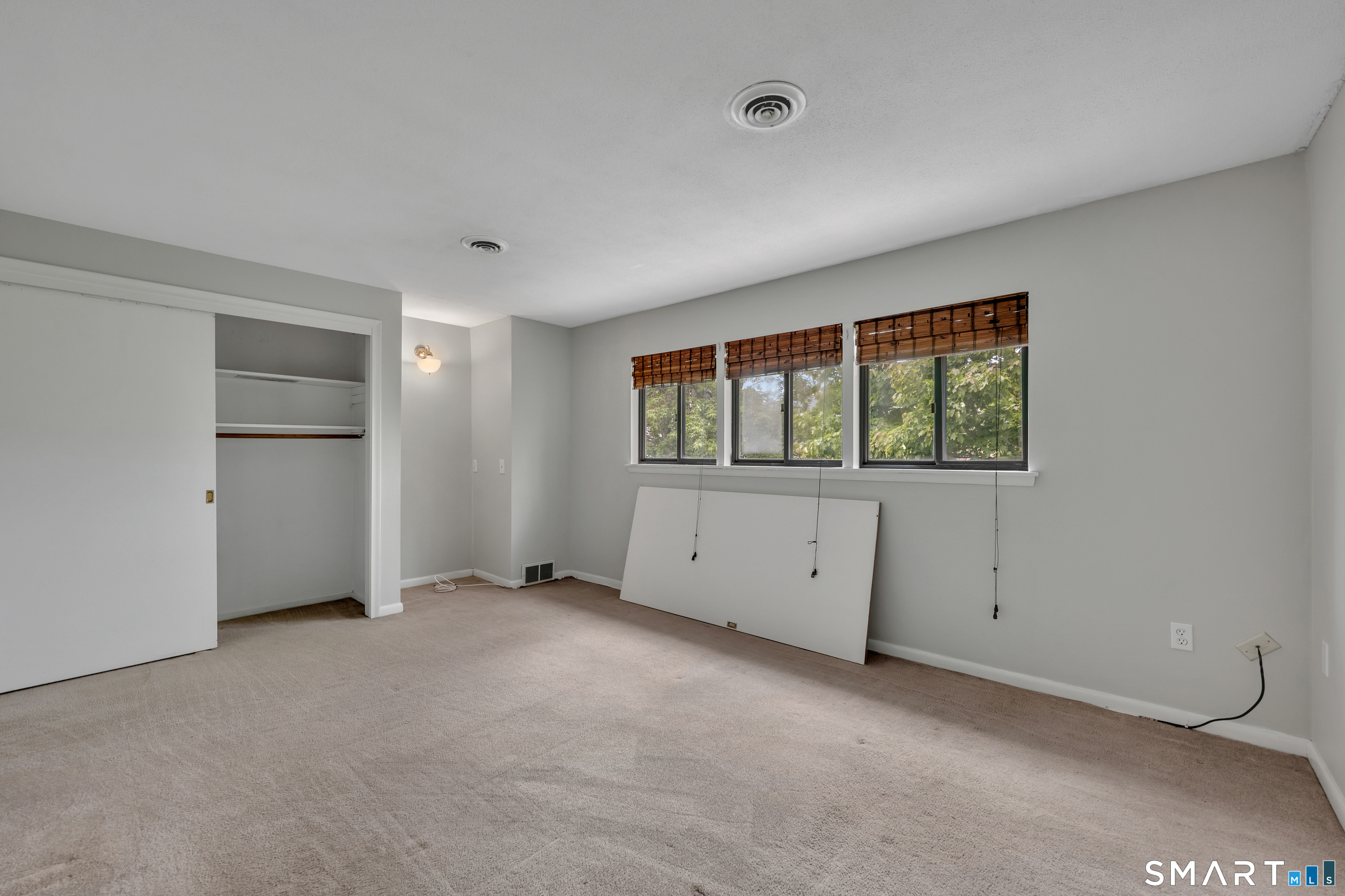 185 Spring Street, Unit 185 Wethersfield, CT 06109 - Photo 22 of 36