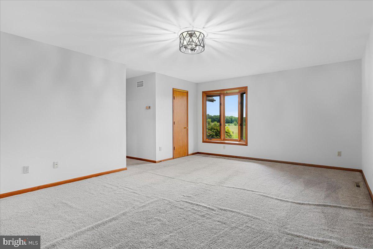 12549 Jesse Smith Road Mount Airy, MD 21771 - Photo 34 of 52 Gallery Image 34