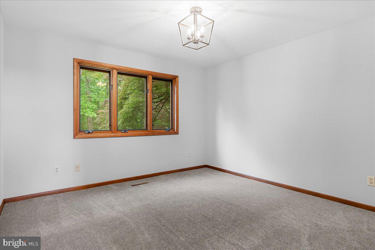 12549 Jesse Smith Road Mount Airy, MD 21771 - Photo 38 of 52 Gallery Image 38
