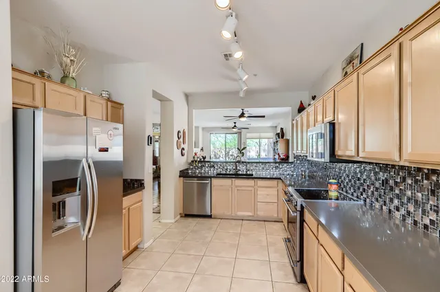 $3,500 | 24616 North 72nd Place, Scottsdale, AZ 85255