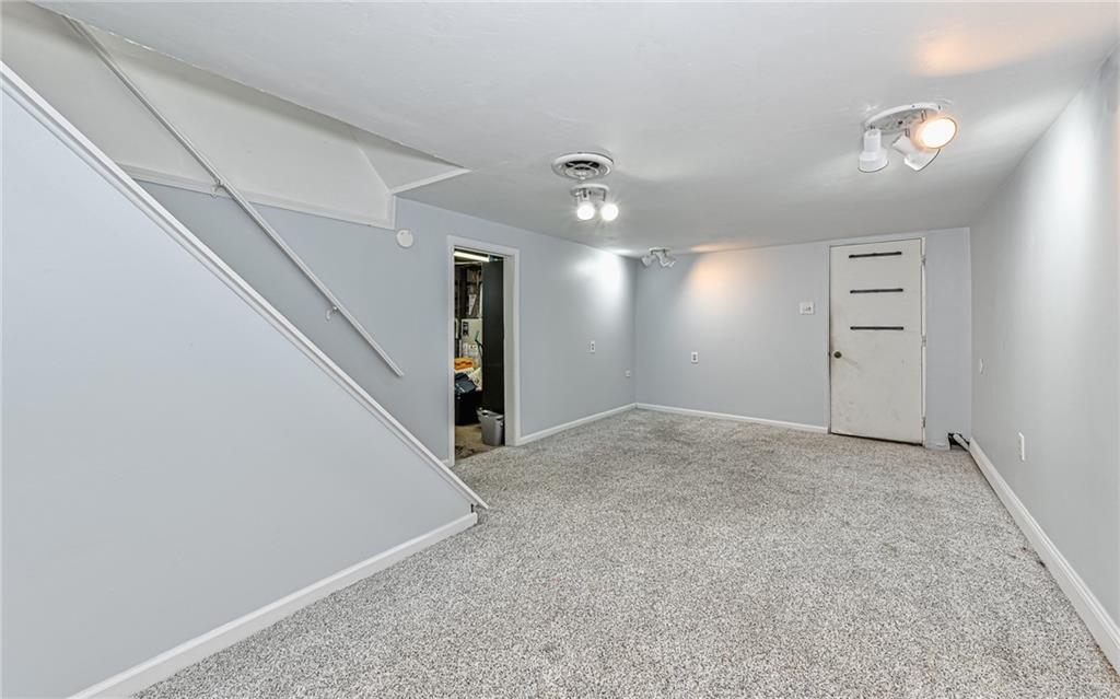 1337 Hamilton Road Pittsburgh, PA 15234 - Photo 13 of 23 Gallery Image 13