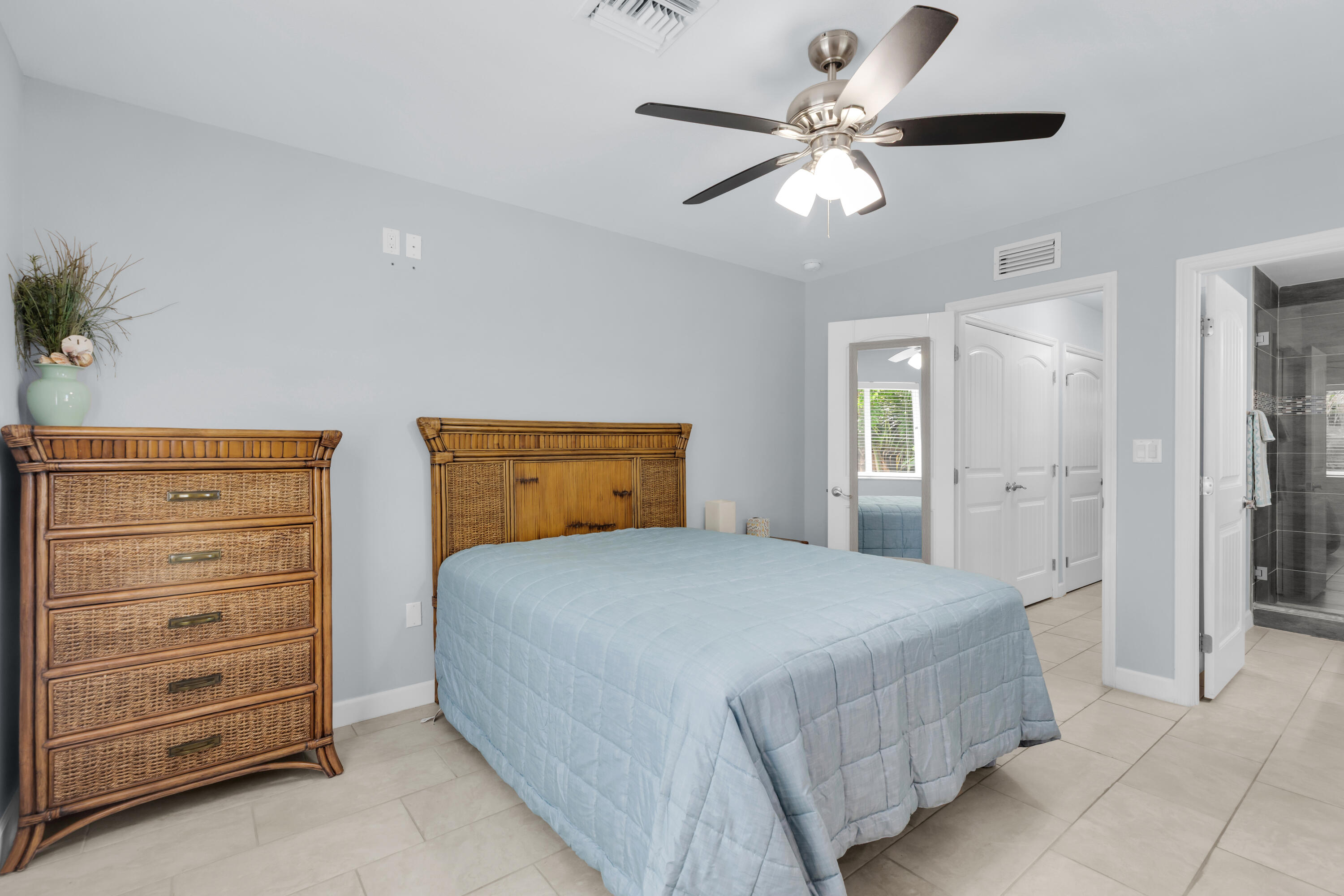 417 3rd Street Key Largo, FL 33037 - Photo 46 of 64 44