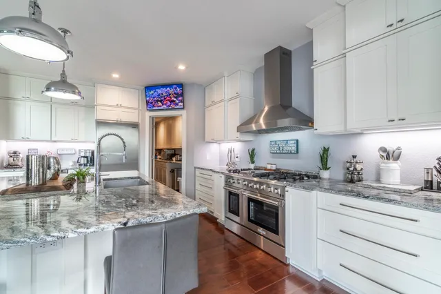 $1,700,000 | 60 Ln 585B Lake James, Fremont, IN 46737