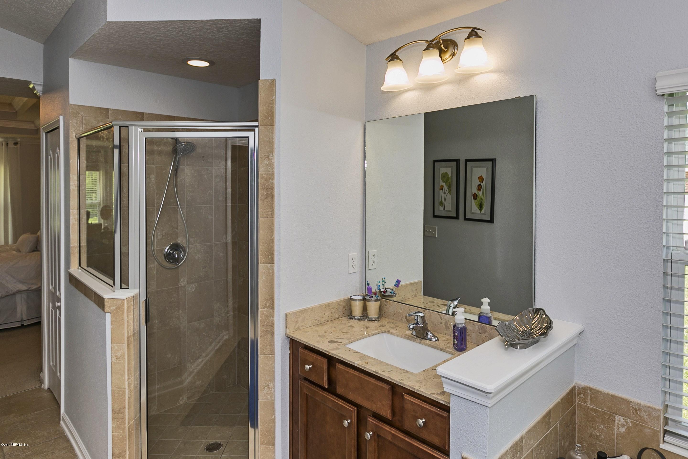 572 Irish Rose Road St. Augustine, FL 32092 - Photo 12 of 27 011_Master Bathroom Irish