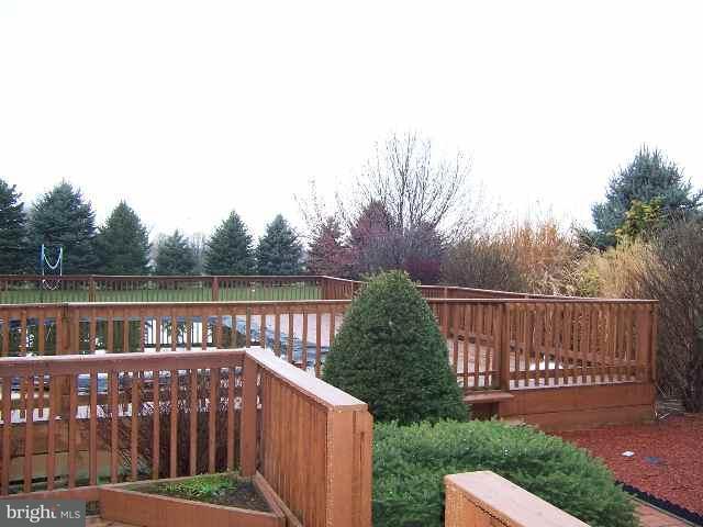 110 Kerrs Road Carlisle, PA 17015 - Photo 4 of 9 Gallery Image 4