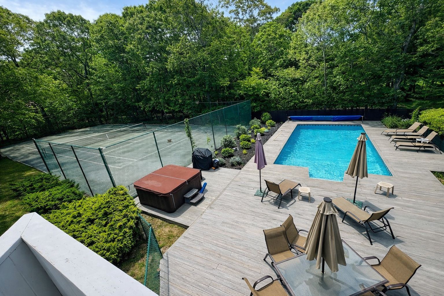 15 North Quarter Road Westhampton, NY 11977 - Photo 16 of 16 Gallery Image 16